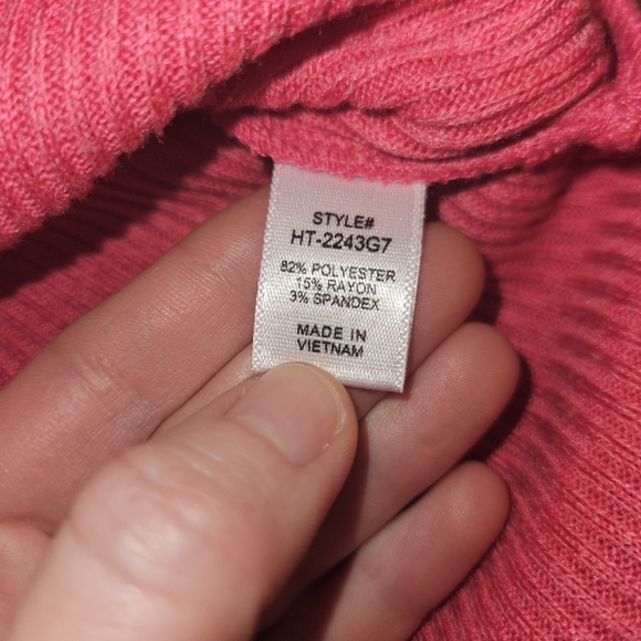 Zenana Outfitters Pink Sweater - Picture 6 of 8